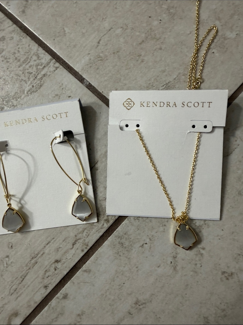 Kendra Scott Gold Necklace and Earrings with Light Gray Stones nwt ..authentic